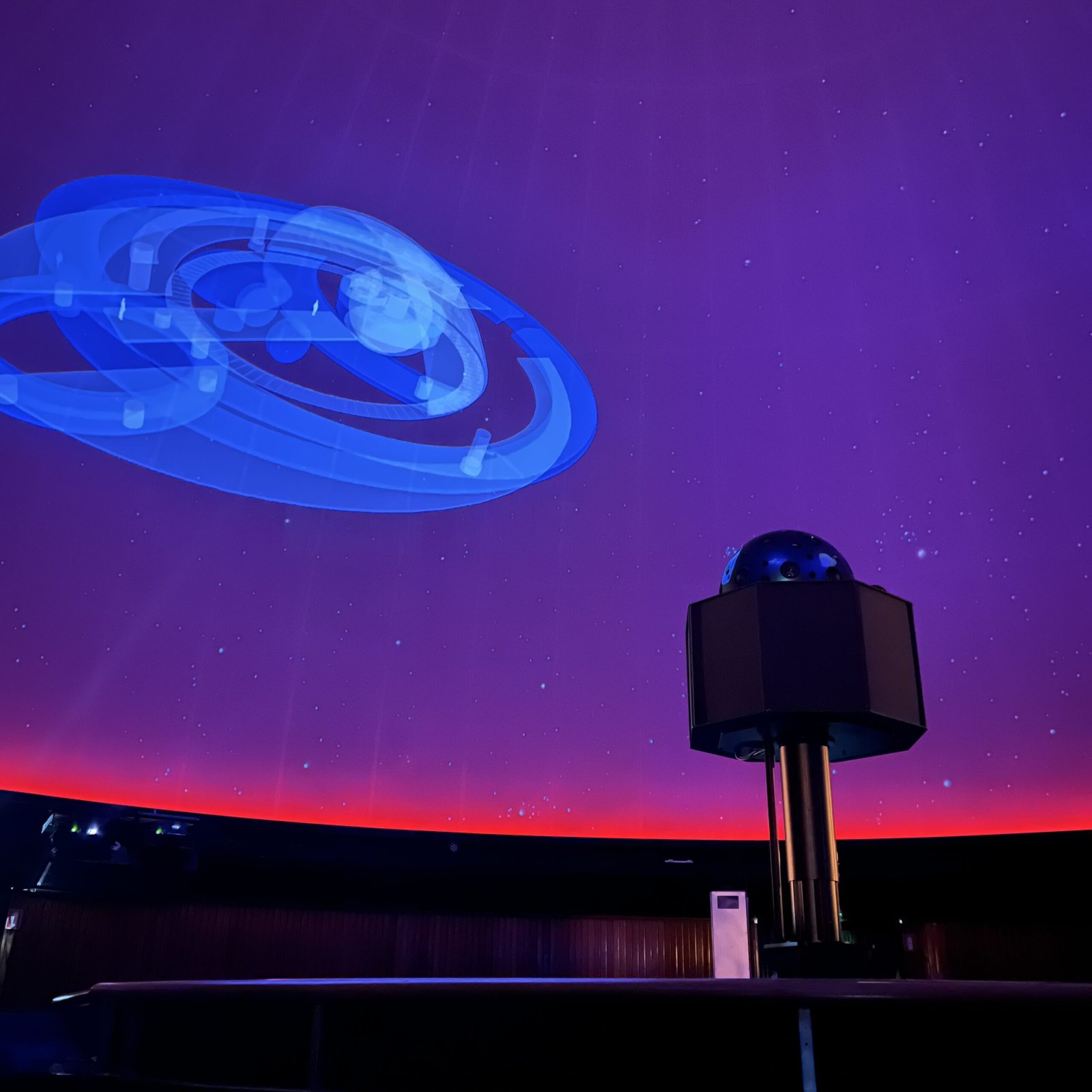 Celebrando a Gyula Kosice: Un Viaje Artístico en el Planetario