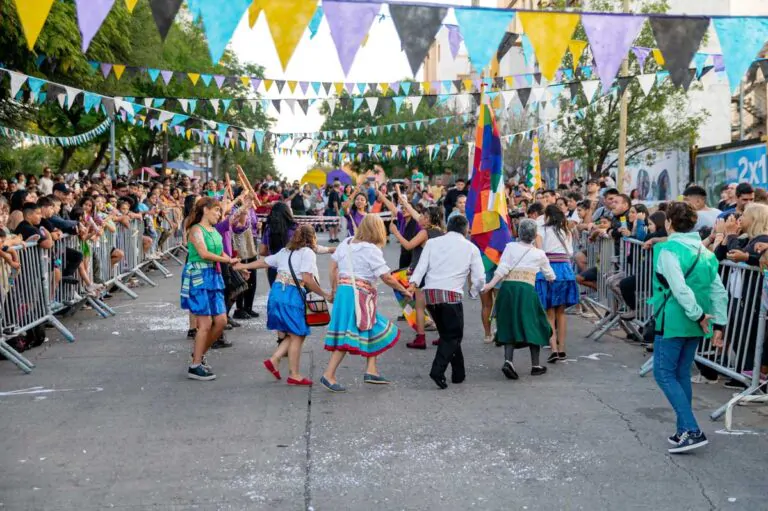 Carnavales barriales en Córdoba