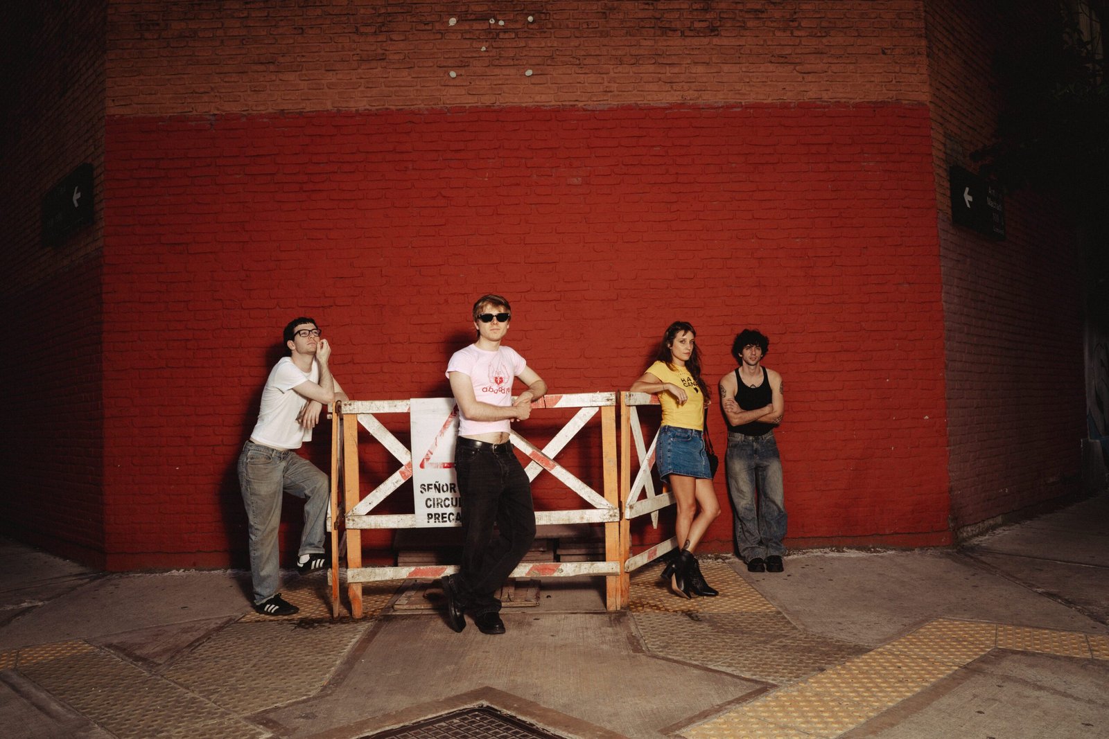 Bombones Surtidos lanza “Todo Bien Todo Mal” en 2026