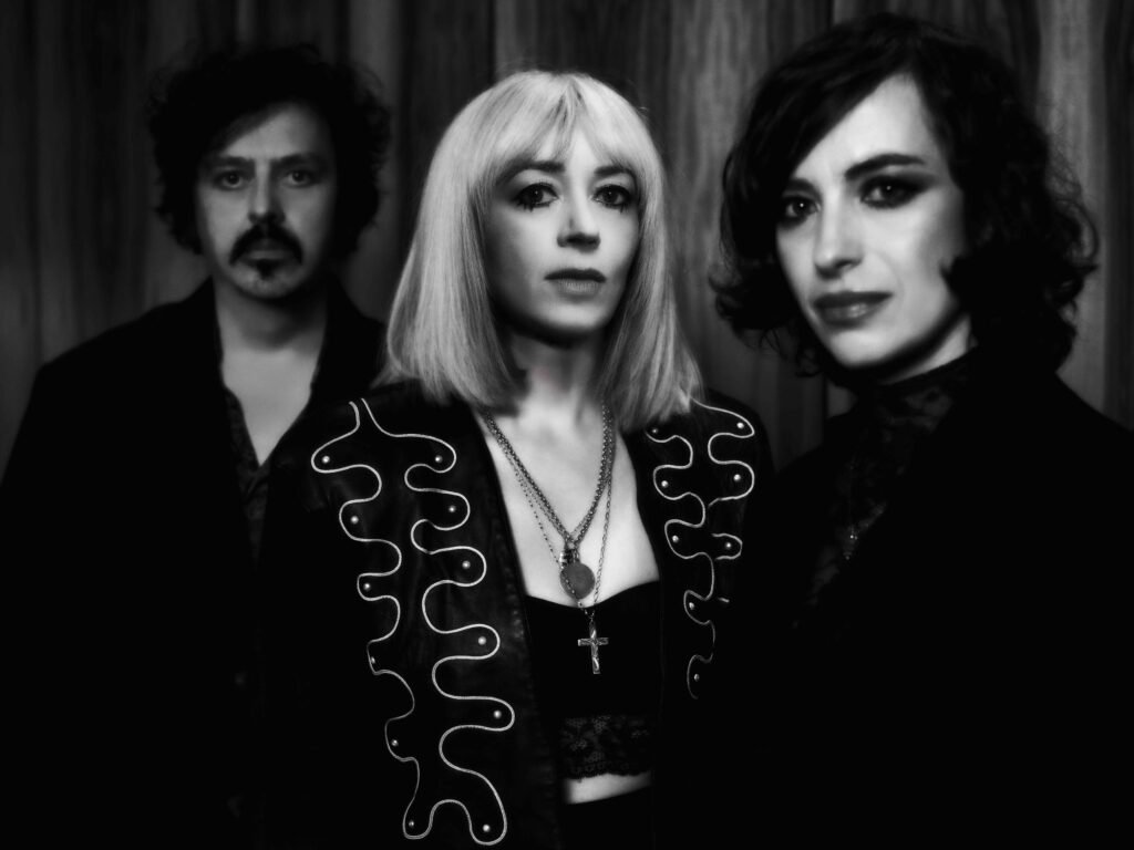 Ladytron anuncia su regreso con “Paradises”