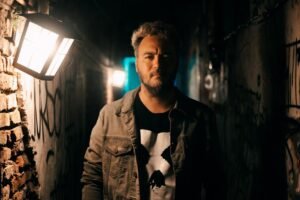 Ignacio Dupin lanza “Enjambre de estrellas” en 2026