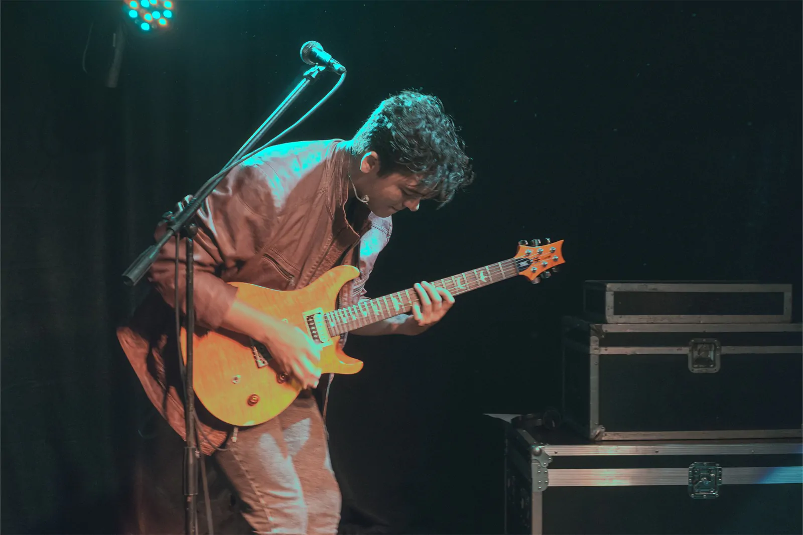 Gabo Gallego presenta "Entrópico Distópico" en 2026