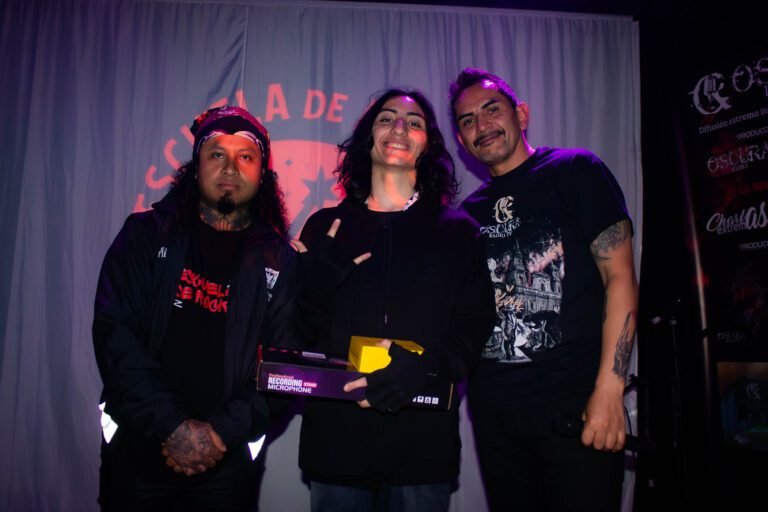 Oscura Radio Tv lanza “Vol. 4” en 2026