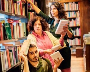 Estos Pequeños libros que quedan la poética obra que se presentará en el Arthaus en Junio de 2026