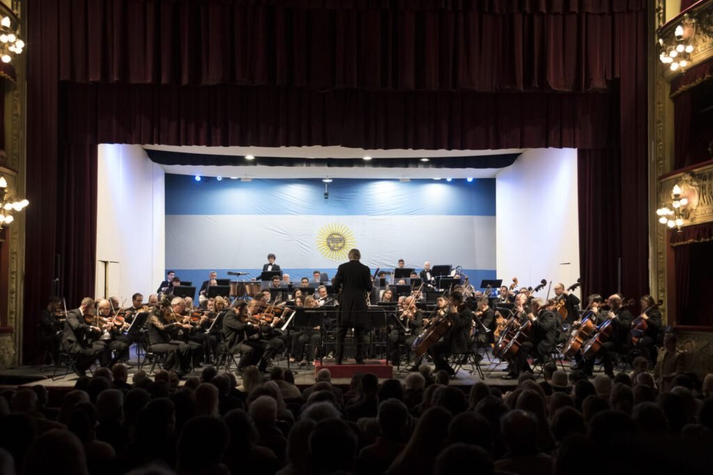 Concierto patrio de la Sinfónica de Santa Fe en 2026