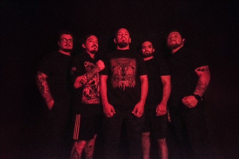 Incorporeo reversiona el clip 