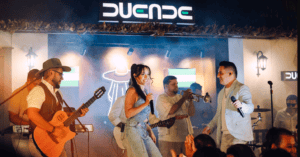 Duende reversiona clásicos en cumbia en 2026
